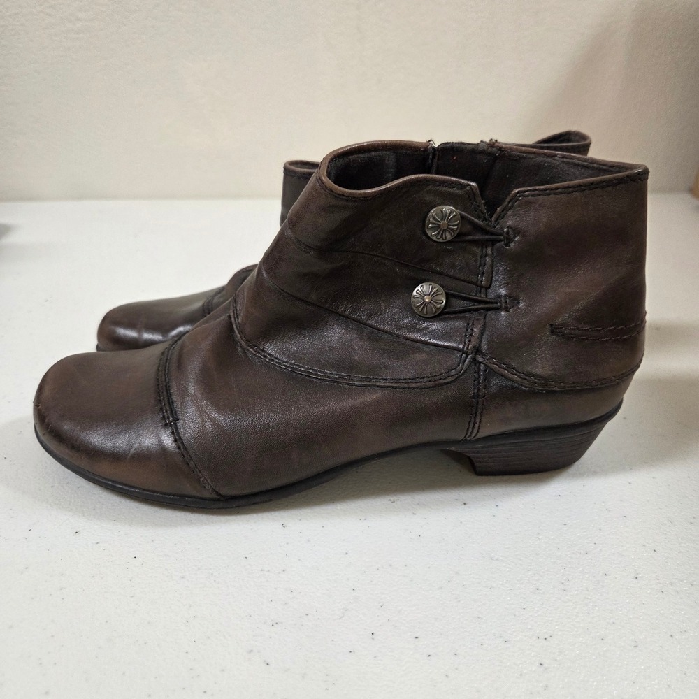 Earth Origins Pembroke Brown Leather Ankle Booties 10M 2014F Zipper Button